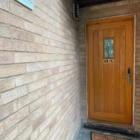 Stylish 2 Bedroom In Center With Free Parking * Bradford (West Yorkshire)